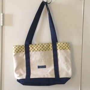 Vineyard Vines Georgia Tech Custom Collection bag